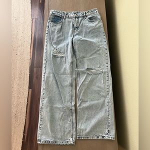 H&M mid rise baggy 90s jean size 6